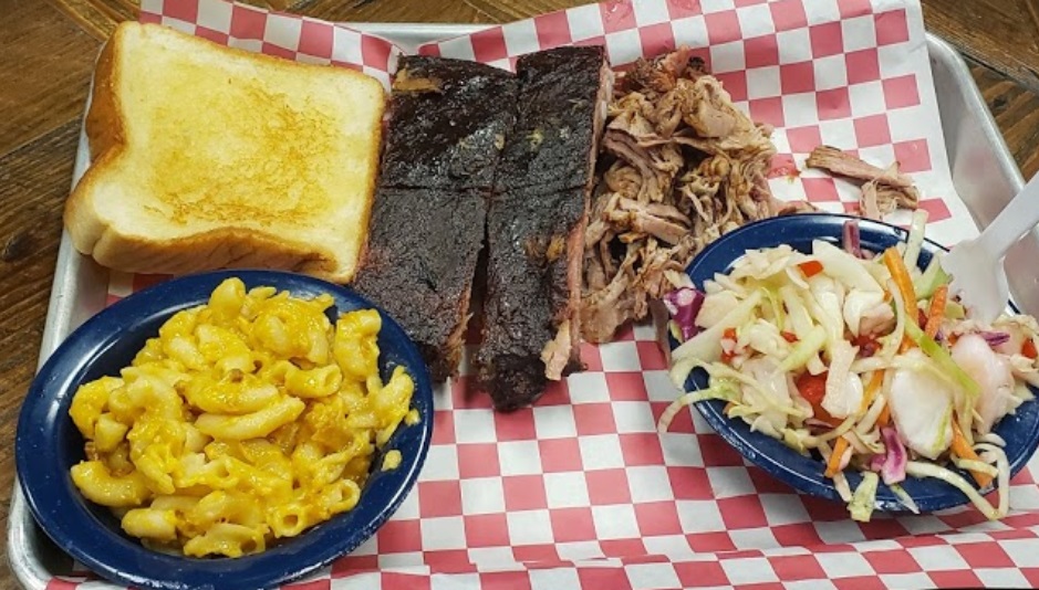 Chuck Wagon BBQ Southside