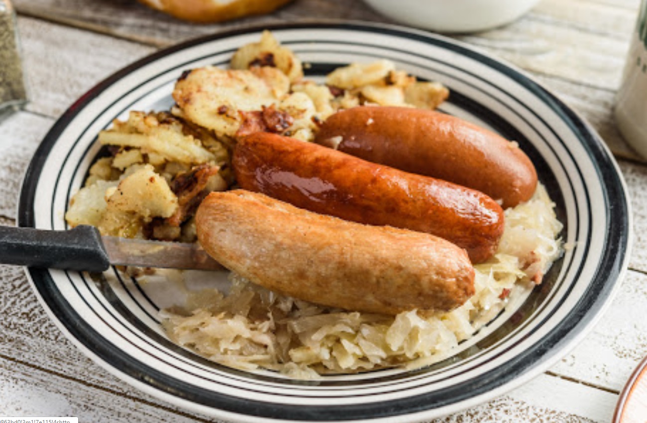 Hildegard's German Wurst And Schnitzel Wagon