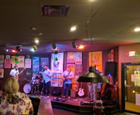 Maggie Meyers Irish Pub